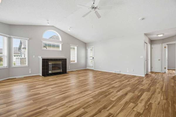12 Woodside Rise NW #47, Airdrie, AB T2B 2L3