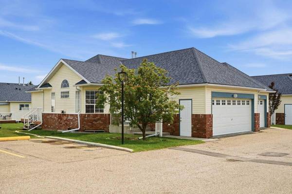 12 Woodside Rise NW #47, Airdrie, AB T2B 2L3
