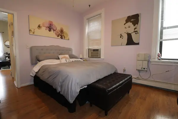 308 8TH ST #2, Hoboken, NJ 07030