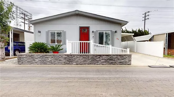 3595 Santa Fe AVE #215, Long Beach, CA 90810