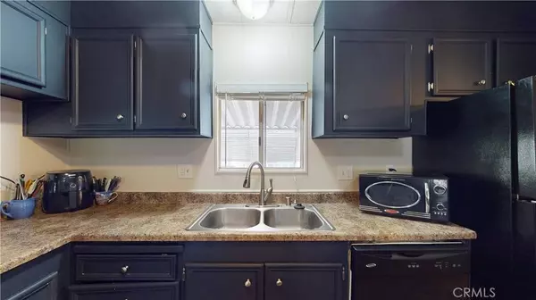 3595 Santa Fe AVE #214, Long Beach, CA 90810