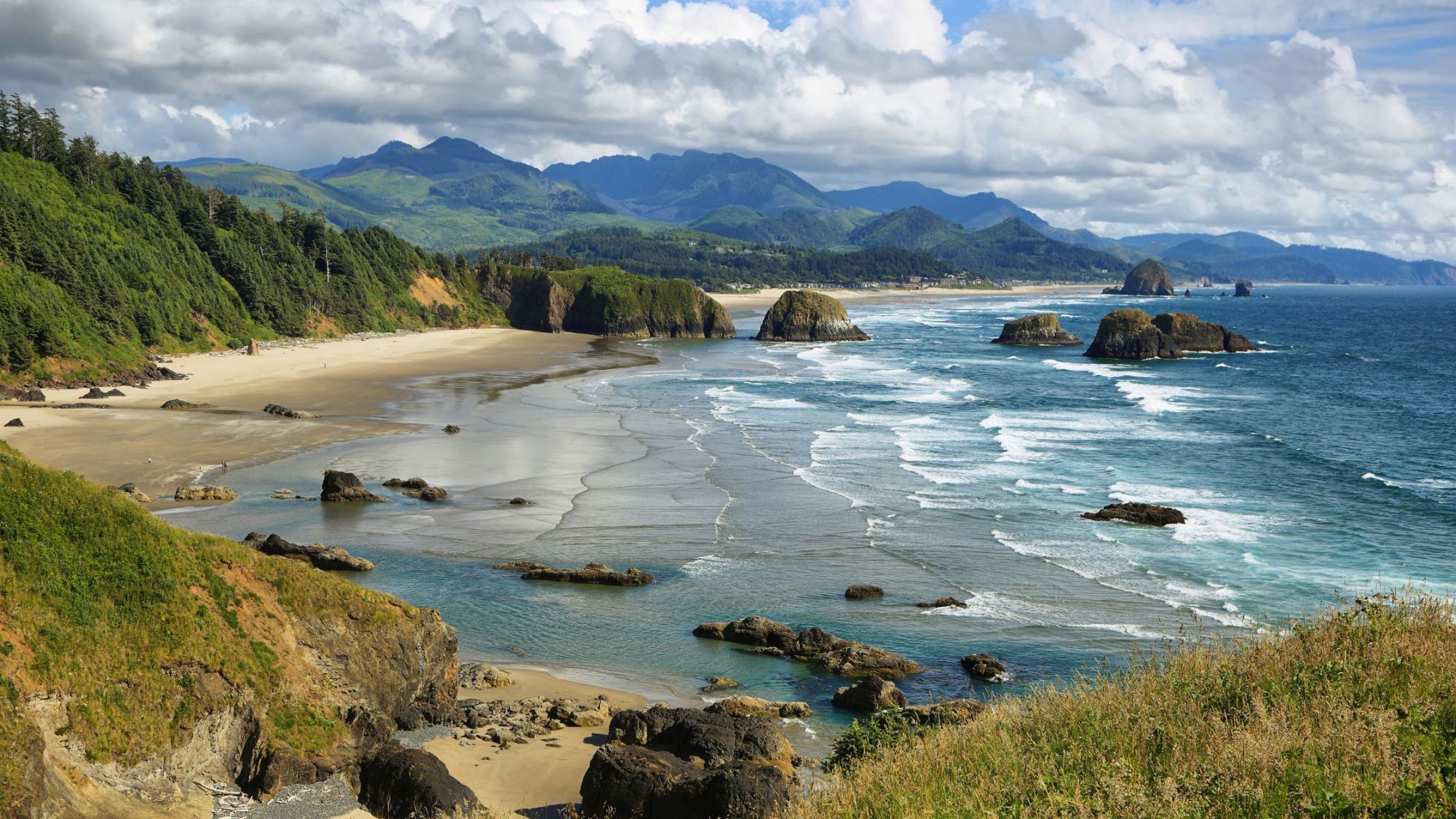 Short and Long Road Trips to Popular Destinations