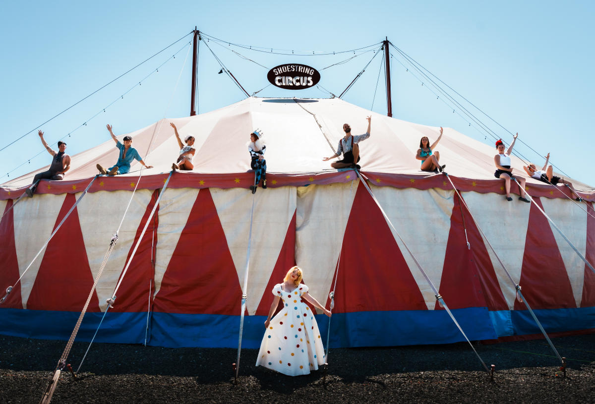 Shoestring Circus "Dreamland"