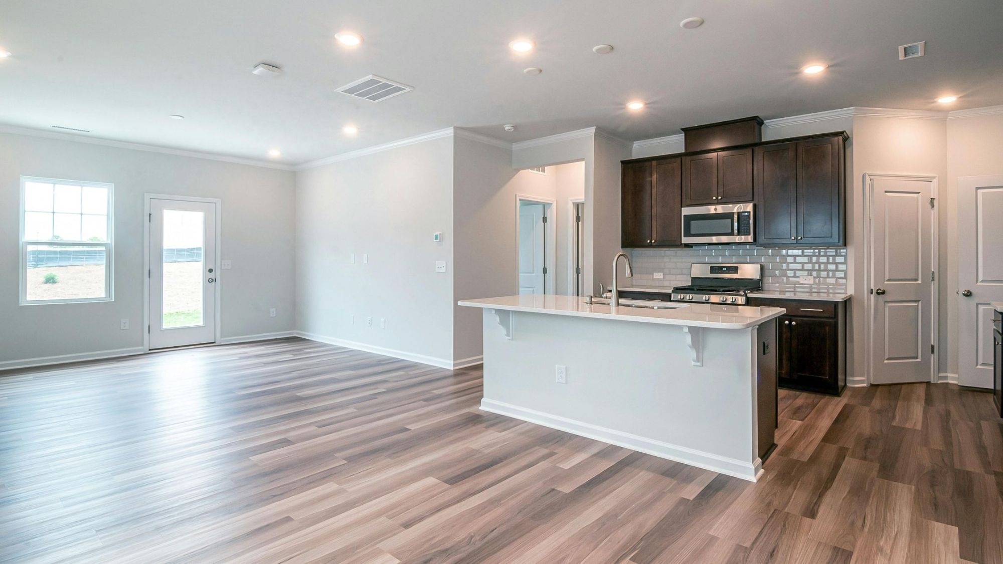 What to Ask on Your First Builder Model Home Tour