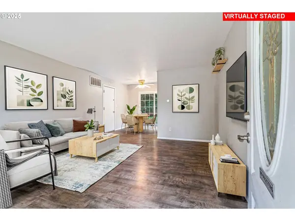 236 SE CLEVELAND AVE, Gresham, OR 97080