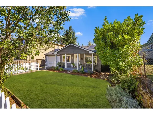 1112 NE 160TH AVE, Portland, OR 97230