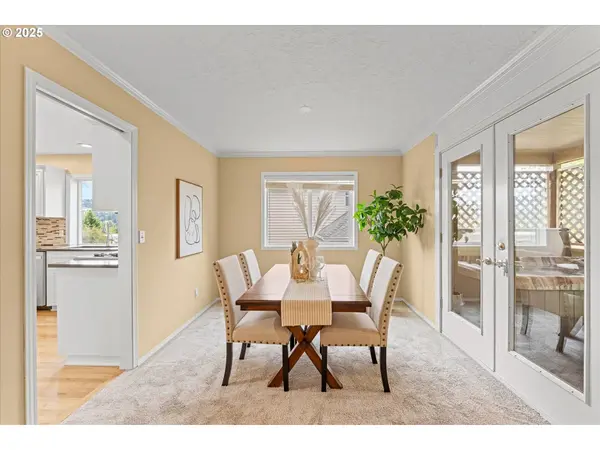 13931 SE ROLLING MEADOWS DR, Happy Valley, OR 97086