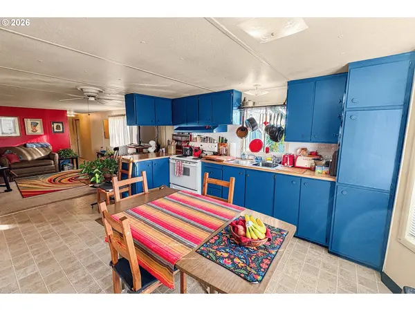 2300 SE 82ND AVE #26, Portland, OR 97216