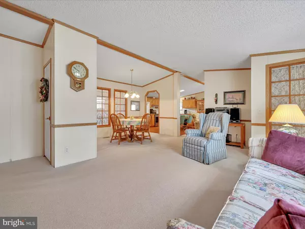 571 W CEDAR ST, Palmyra, PA 17078