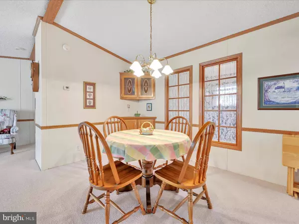 571 W CEDAR ST, Palmyra, PA 17078