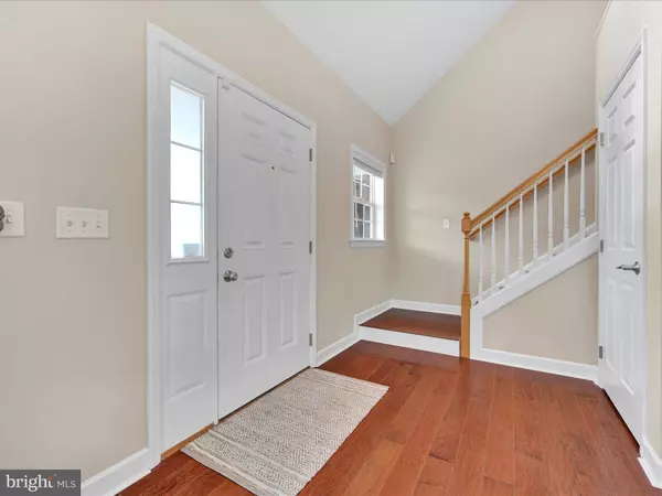 623 COURTHOUSE CIR, Lititz, PA 17543