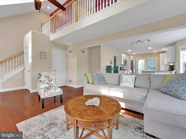 623 COURTHOUSE CIR, Lititz, PA 17543