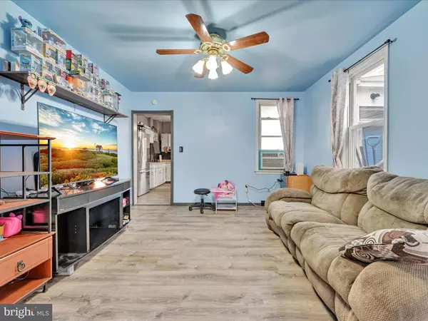 537 E WEIDMAN ST, Lebanon, PA 17046