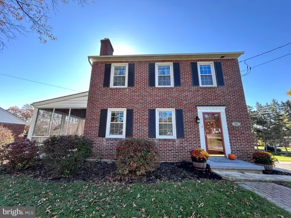 90 DELP RD, Lancaster, PA 17601