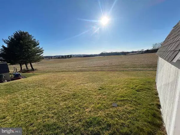 362 W CEDAR ST, Palmyra, PA 17078