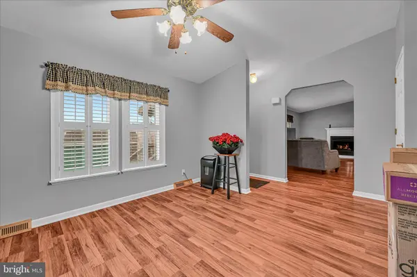 583 W CEDAR ST, Palmyra, PA 17078