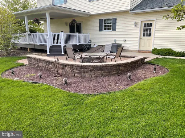 13 MANOR DR., Lebanon, PA 17042