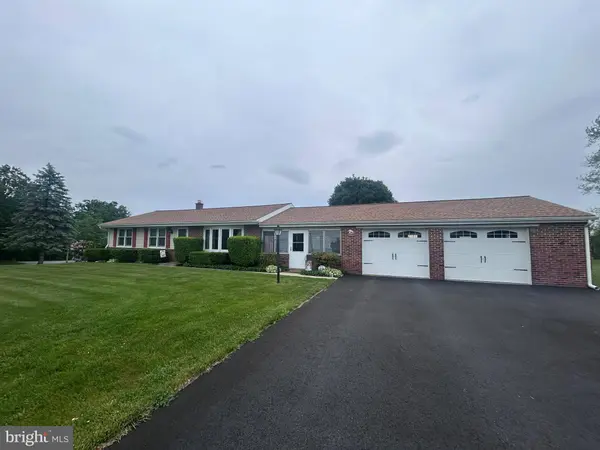 51 RACEHORSE DR, Jonestown, PA 17038