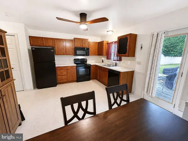 279 RADIO RD, Elizabethtown, PA 17022