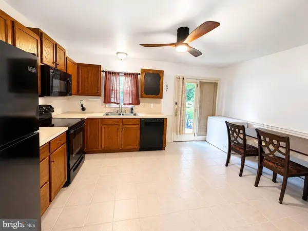 279 RADIO RD, Elizabethtown, PA 17022
