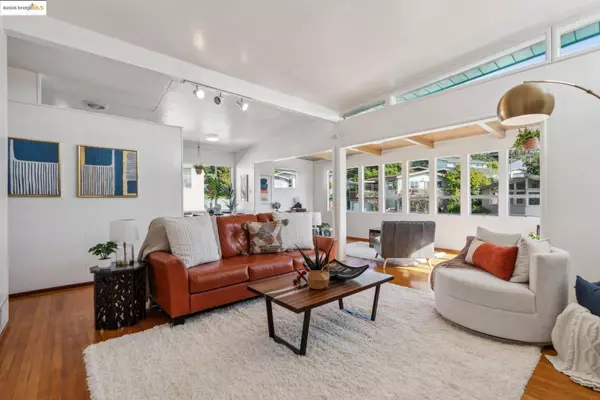 5631 Doremus Ave, Richmond, CA 94805