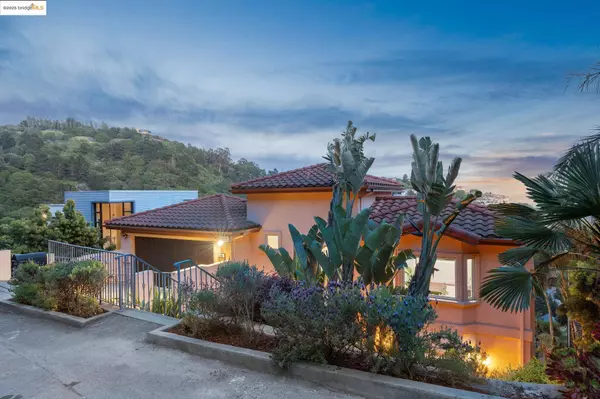 530 Gravatt Dr, Berkeley, CA 94705