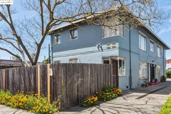 688 Alcatraz Ave, Oakland, CA 94609