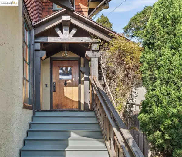 1309 Arch St, Berkeley, CA 94708