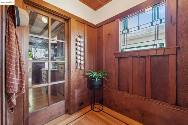 1309 Arch St, Berkeley, CA 94708