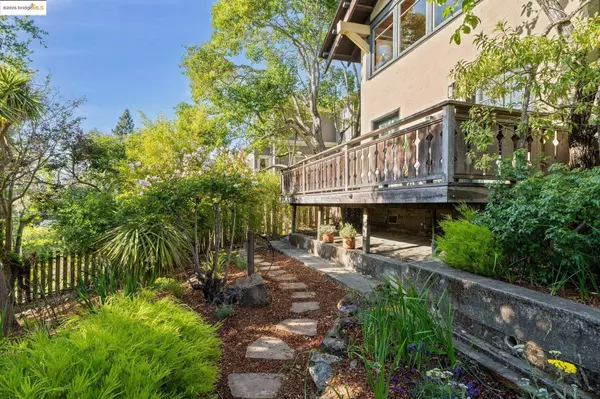 1309 Arch St, Berkeley, CA 94708