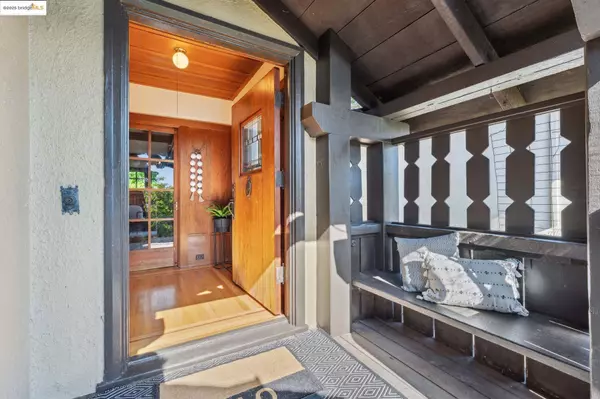 1309 Arch St, Berkeley, CA 94708