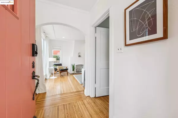 714 Evelyn Ave, Albany, CA 94706