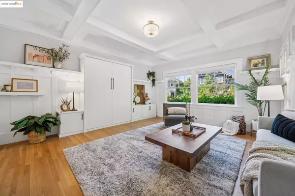 2842 Woolsey St #4, Berkeley, CA 94705