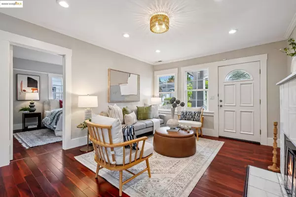 3873 Coolidge Ave, Oakland, CA 94602