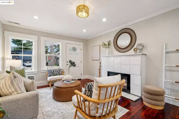 3873 Coolidge Ave, Oakland, CA 94602