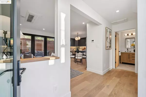 1516 A Blake St, Berkeley, CA 94703