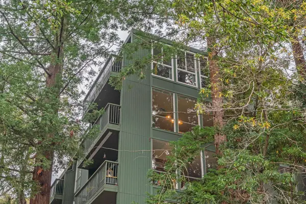 2700 Le Conte Ave #402, Berkeley, CA 94709