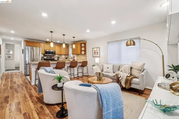 1264 Alcatraz Ave, Berkeley, CA 94702