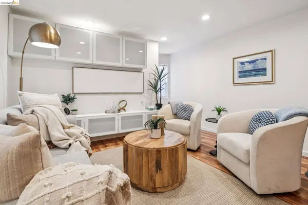 1268 Alcatraz Ave, Berkeley, CA 94702