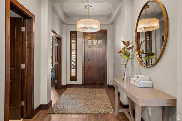 587 W BAYHILL DR, Midway, UT 84049