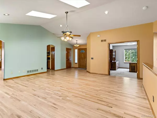 8846 S Carr ST, Littleton, CO 80128