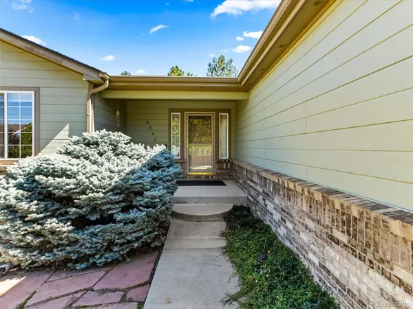 8846 S Carr ST, Littleton, CO 80128