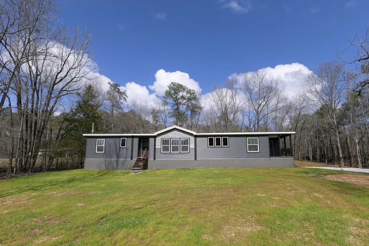 931 Rock School Rd, Harpersville, AL 35078-4312