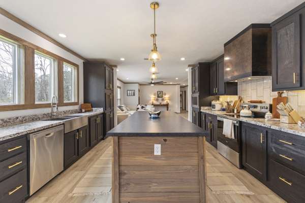 931 Rock School Rd, Harpersville, AL 35078-4312