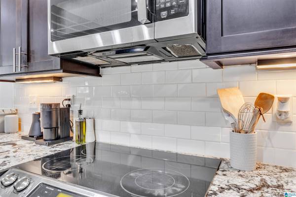 708 BARRISTERS COURT #708, Birmingham, AL 35242