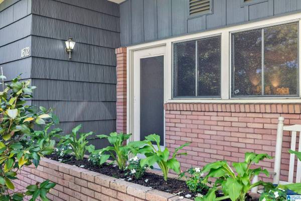 1572 VALLEY VIEW CIRCLE, Homewood, AL 35209