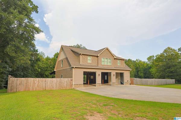 2348 JIM RANEY LANE, Bessemer, AL 35023