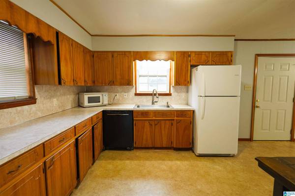 9584 BURNEY CAMP ROAD, Bessemer, AL 35023