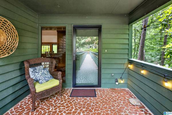 2905 KIRKCALDY LANE, Birmingham, AL 35242