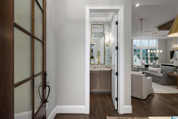 1723 COLLINWOOD COURT, Vestavia Hills, AL 35243